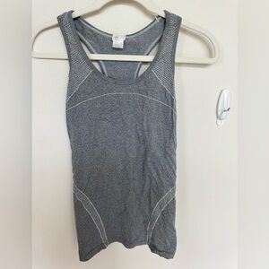 Gap Fit Gray Tank Top. size Medium.